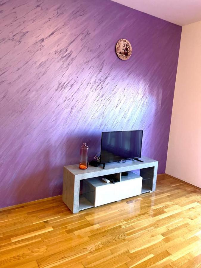 Nakii Apartmani Подгорица Екстериор снимка